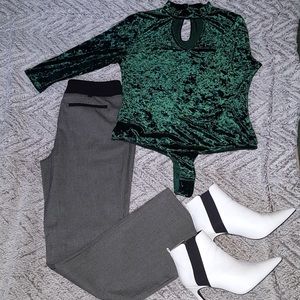 NY & Co Velvet emerald green bodysuit